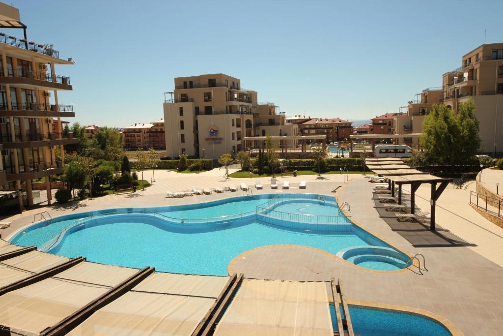 Menada Luxor Apartments Sveti Vlas Exterior foto